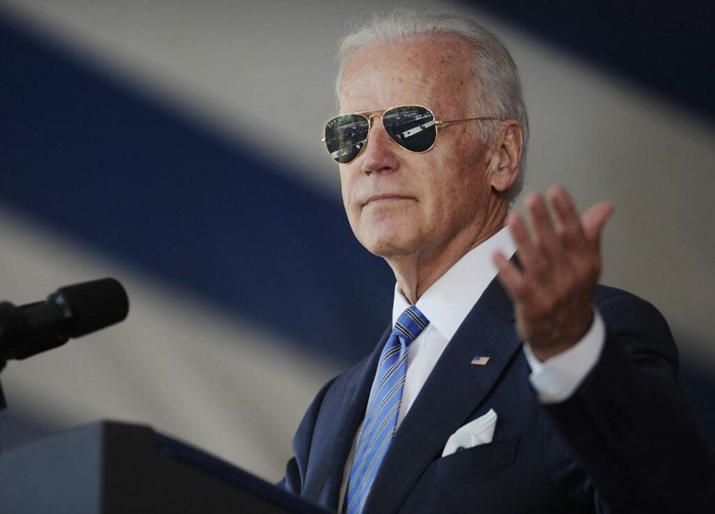 Joe Bidens vilde endorsement-dag lige før Super Tuesday